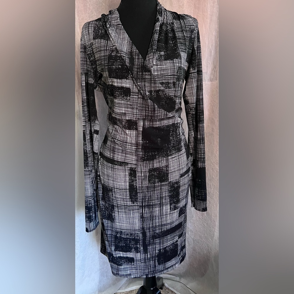 Kamalikulture Black & white patterned dress